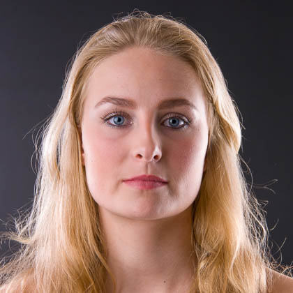 portret - laura